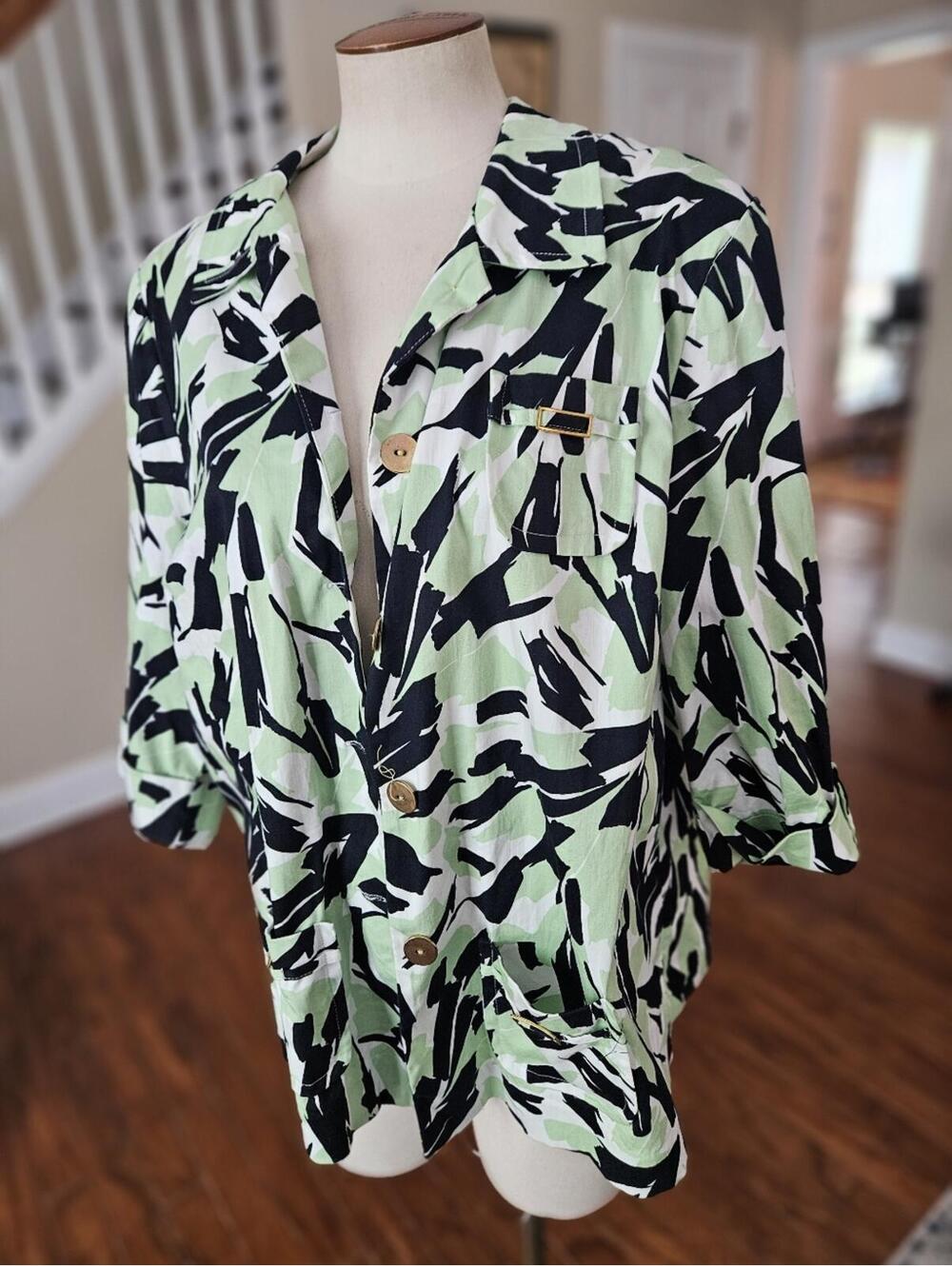Maggie Barnes Abstract Jacket Size 0X